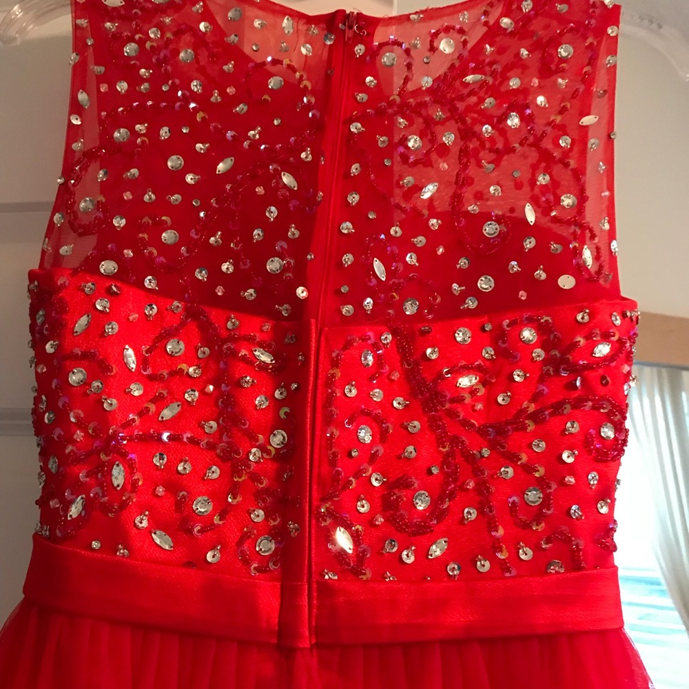 Prom dress - Picture 3 of 3